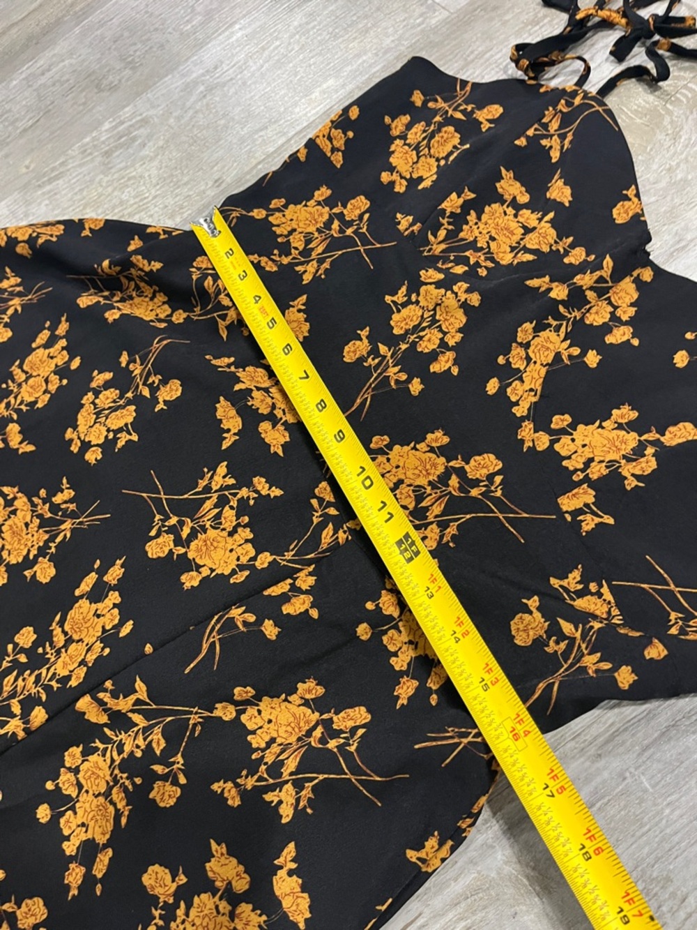 Dress 👗 plus size xxl Floral Tie-Shoulder Midi Dress in Black and Mustard - Picture 7 of 12